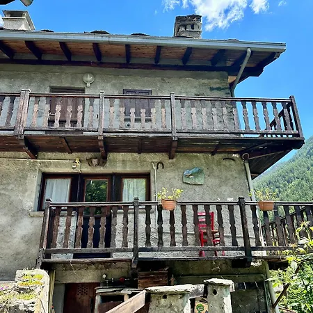Cozy Three-room With Mountain View & Parking - Ussin - Valtournenche Apartment Chamois