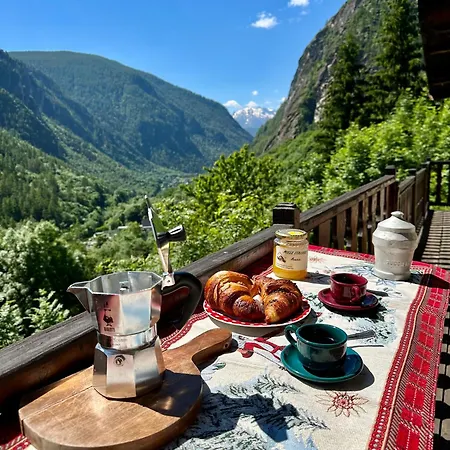 Cozy Three-room With Mountain View & Parking - Ussin - Valtournenche *